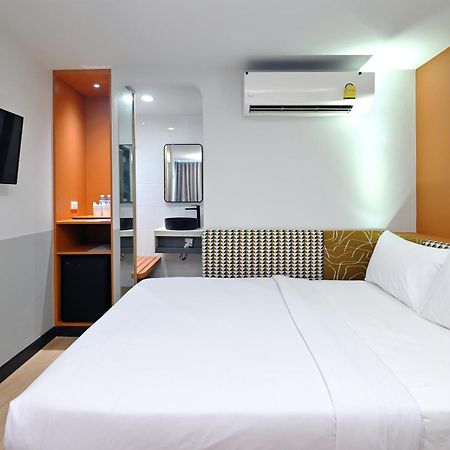 Anya Nana At Sukhumvit Bangkok Hotel Eksteriør billede
