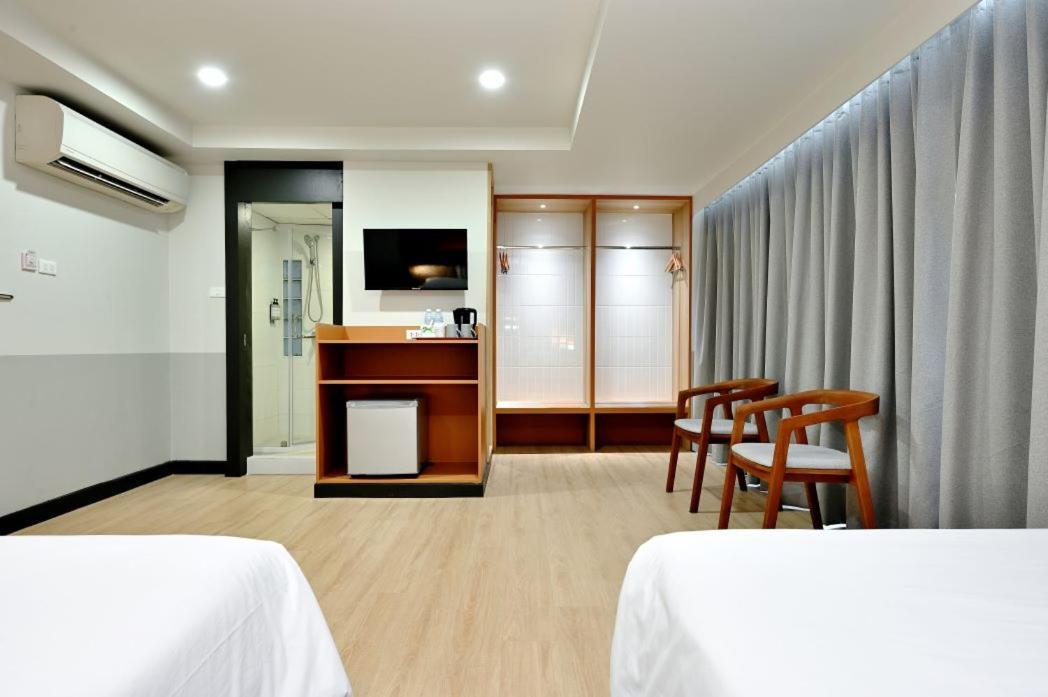 Anya Nana At Sukhumvit Bangkok Hotel Eksteriør billede